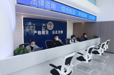 打造更多让老百姓有安全感的&ldquo;平安产品&rdquo; 采访团探访浙江义乌公安防控治理中心