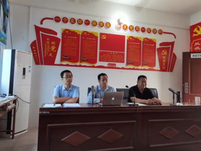 河南雷雨律师事务所:法律咨询进村庄 服务送到家门口